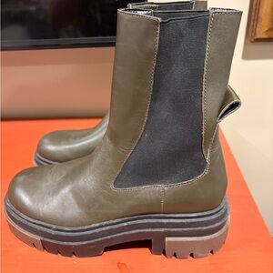 Zara Olive Green Chelsea Lug Sole Boots - Women's